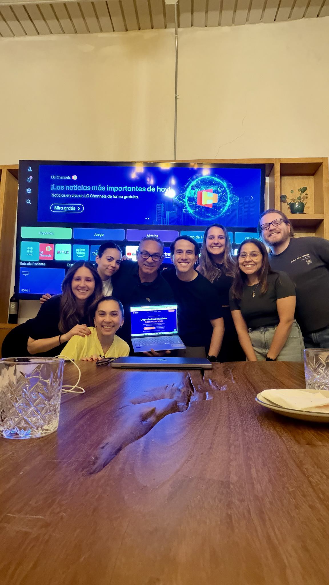 Equipo en un workshop presencial